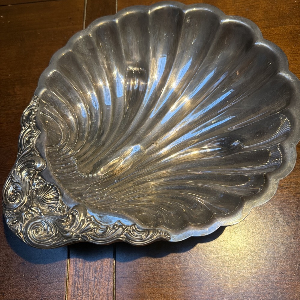 Large Vintage Silverplated Shell Shaped Serving Bowl 10" F.B. Roger's Silver Co.